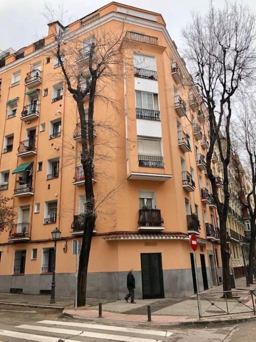 Preciosos Apartamento Cerca De Atocha Can Madrid Esterno foto